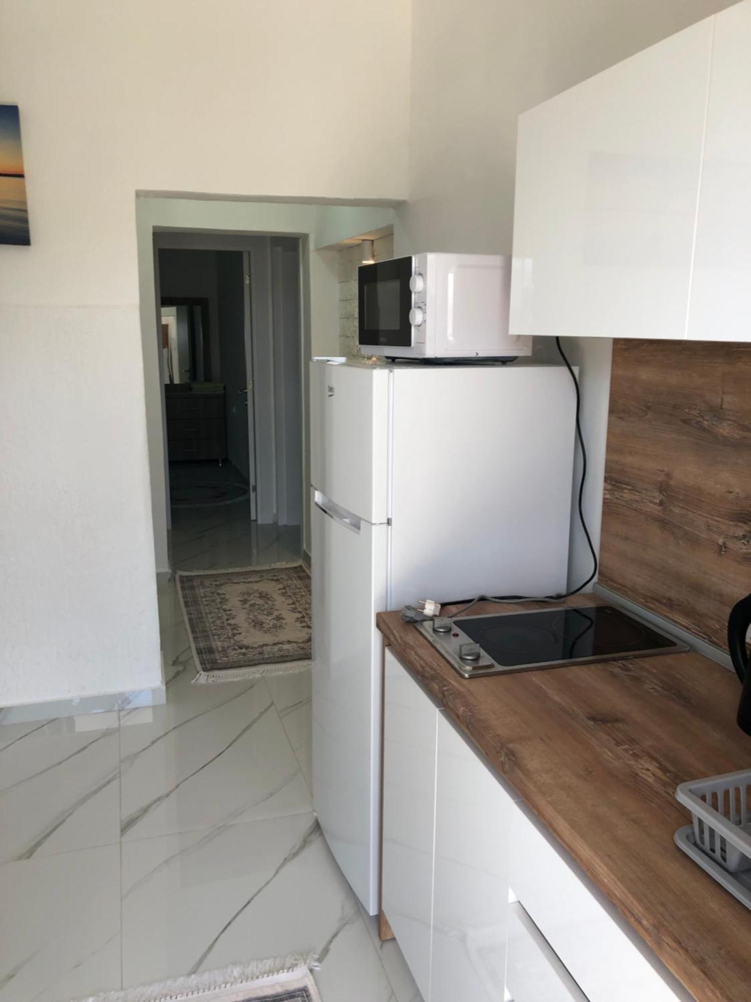 Rejhan Totti Ulcinj Esterno foto